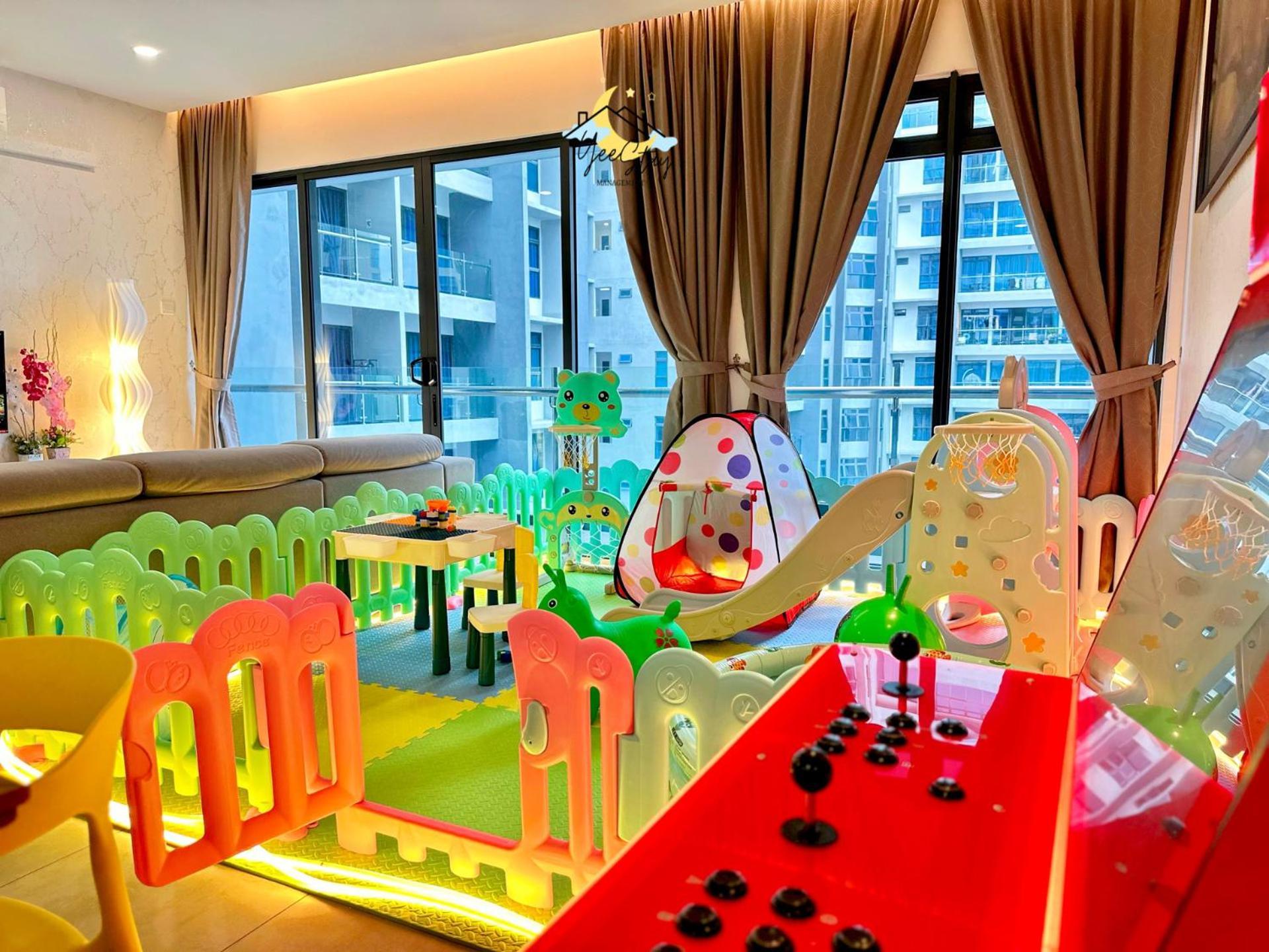 Appartement Atlantis 8-12Pax/Netflix/Video Game/5Min To Jonker à Malacca Extérieur photo